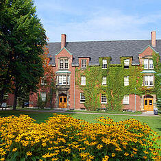 Leben und Lernen auf dem Campus einer Boarding School